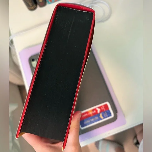 Waterstones Exclusive Edition of Swordcatcher by Cassandra Clare - Picture 9 of 11